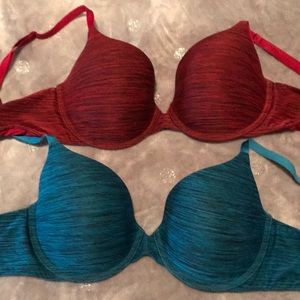 Two bras blue and red